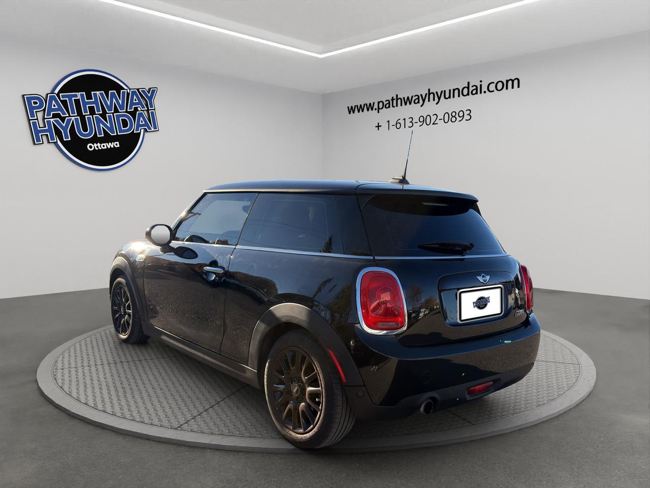 2018 MINI 3 Door Cooper | Sunroof | Navigation System | Heated Seats | Reverse Camera | Photo
