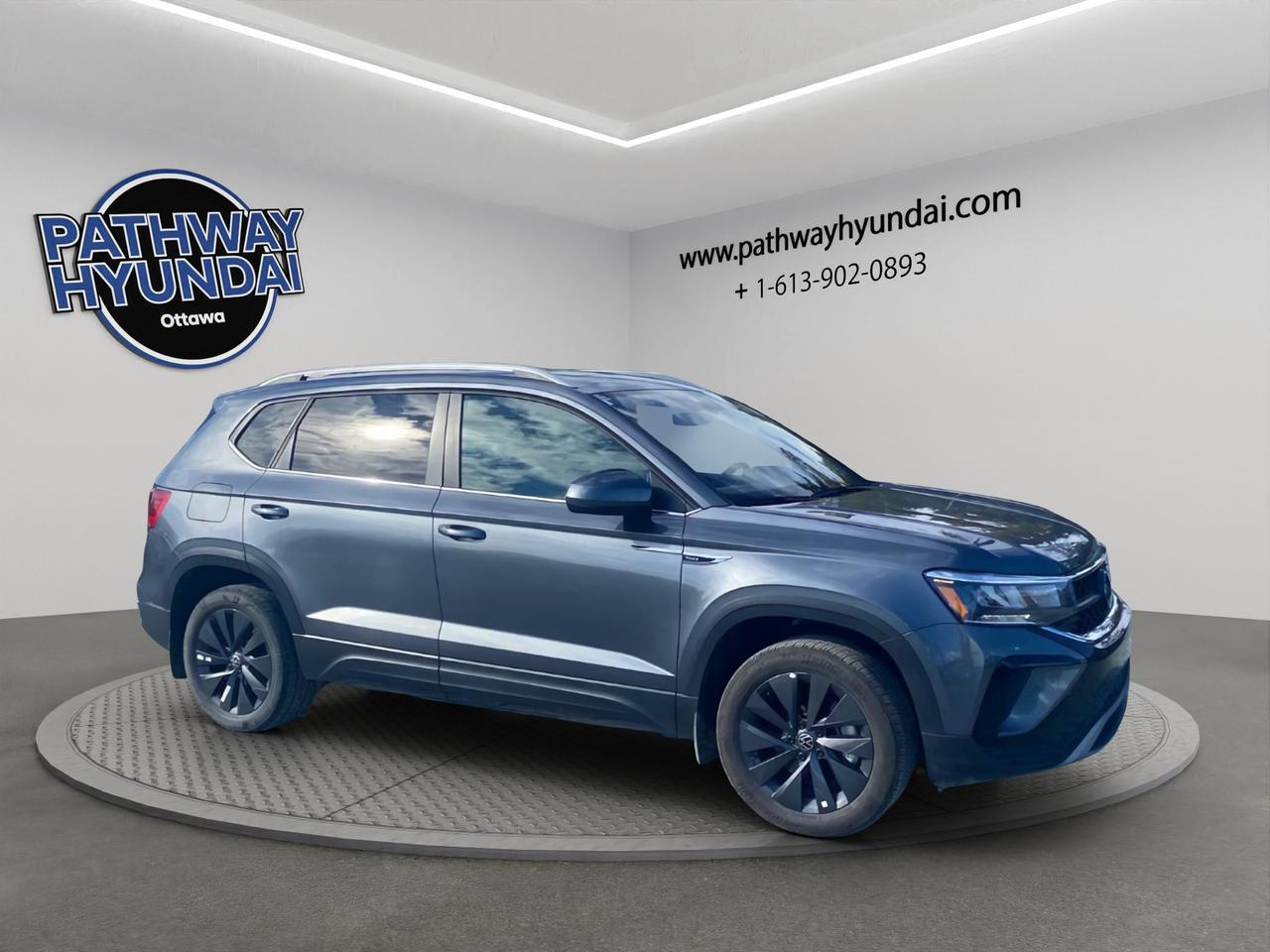 2024 Volkswagen Taos Comfortline | Keyless Entry w/Push Start | Adaptive Cruise Control & Lane Keep Assist Photo5