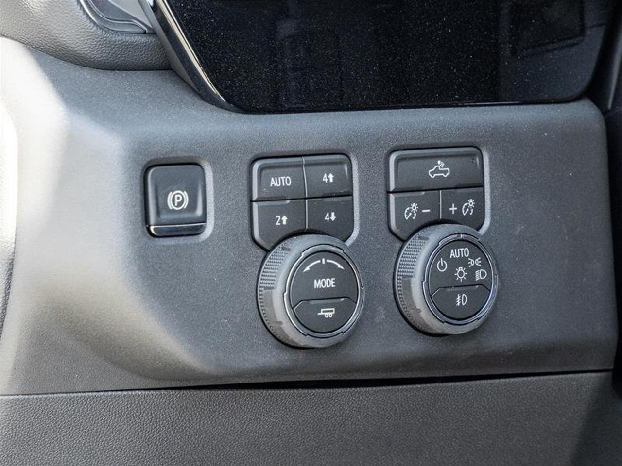 2026 Chevrolet Silverado 1500 LT Trail Boss Photo