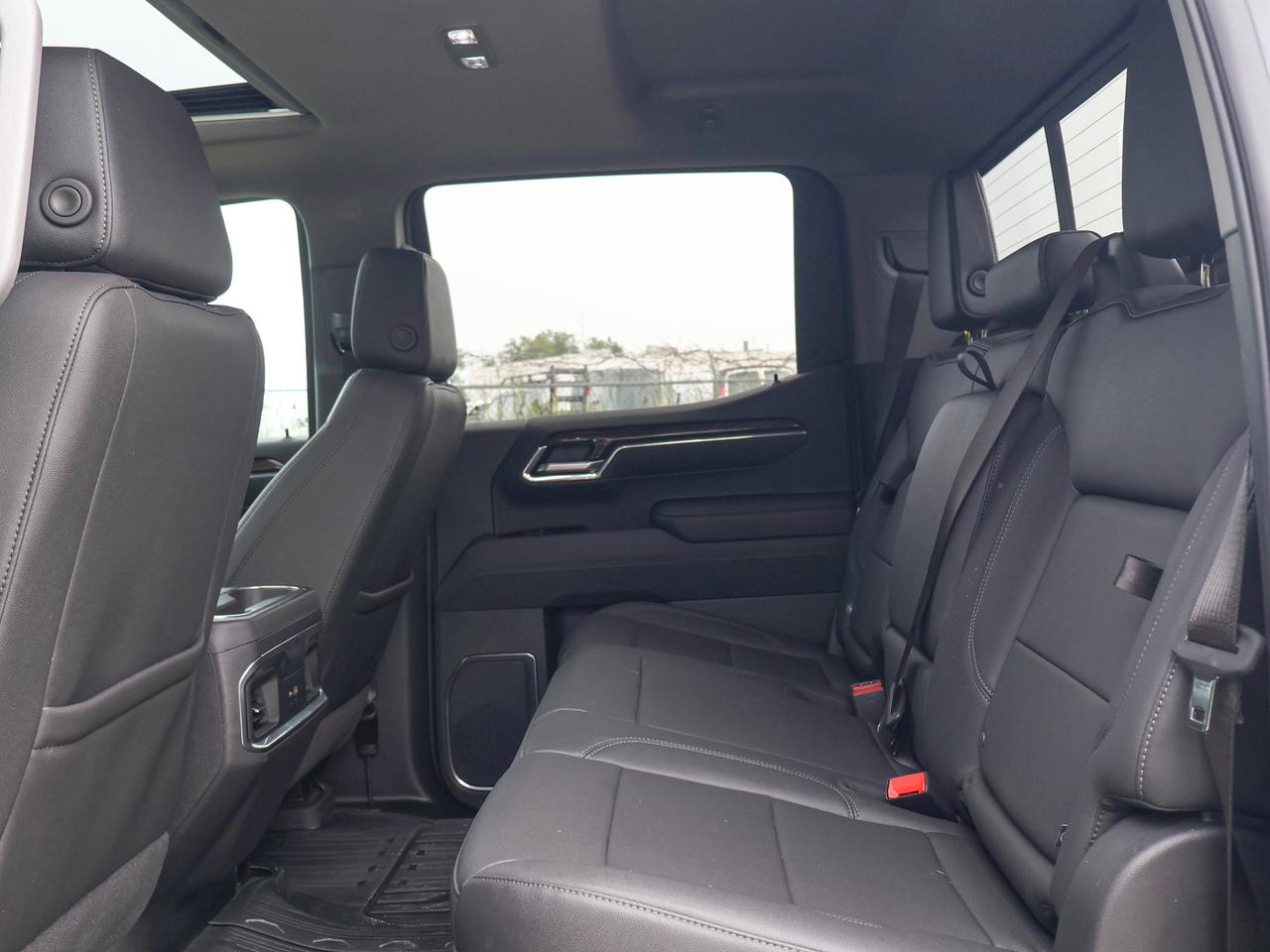 2026 GMC Sierra 1500 ELEVATION Photo