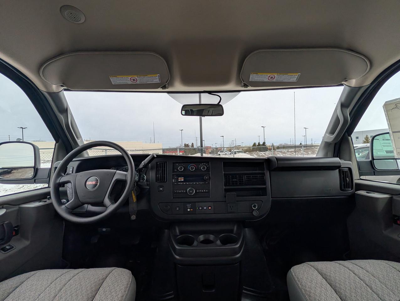2025 GMC Savana Cargo Van  Photo