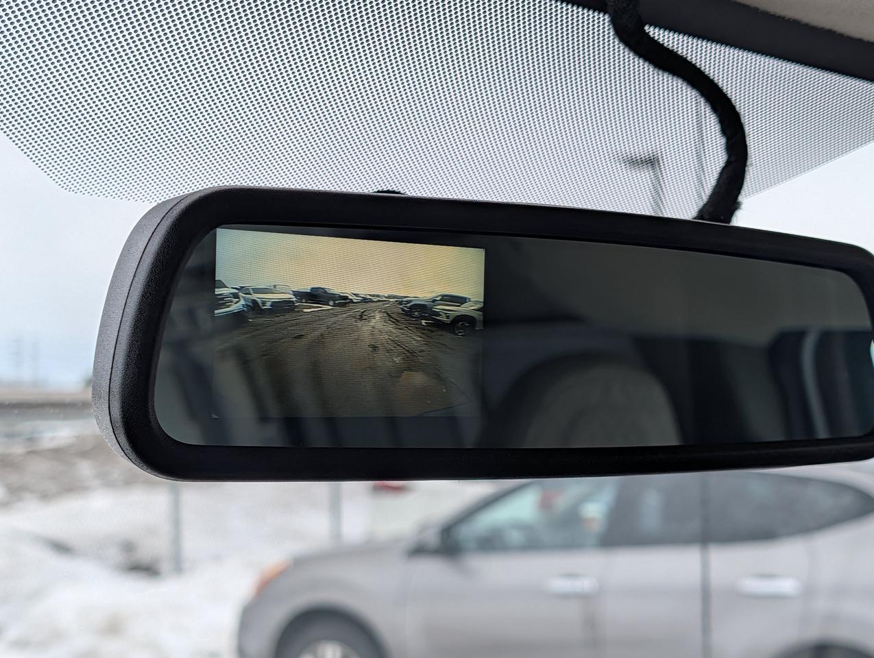 2025 GMC Savana Cargo Van  Photo