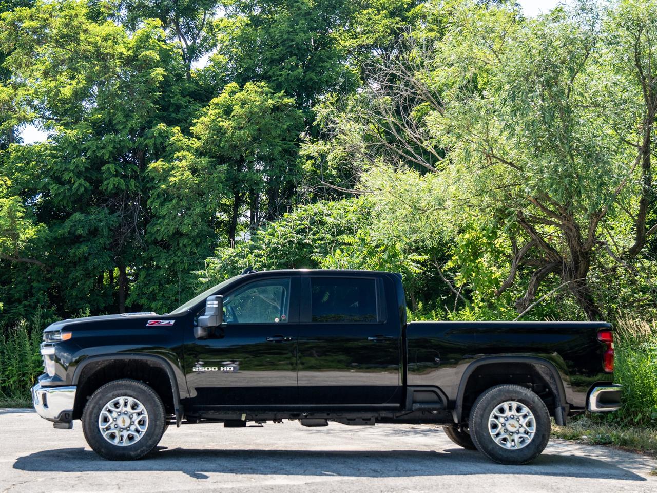 2025 Chevrolet SILVERADO 2500HD LT Photo