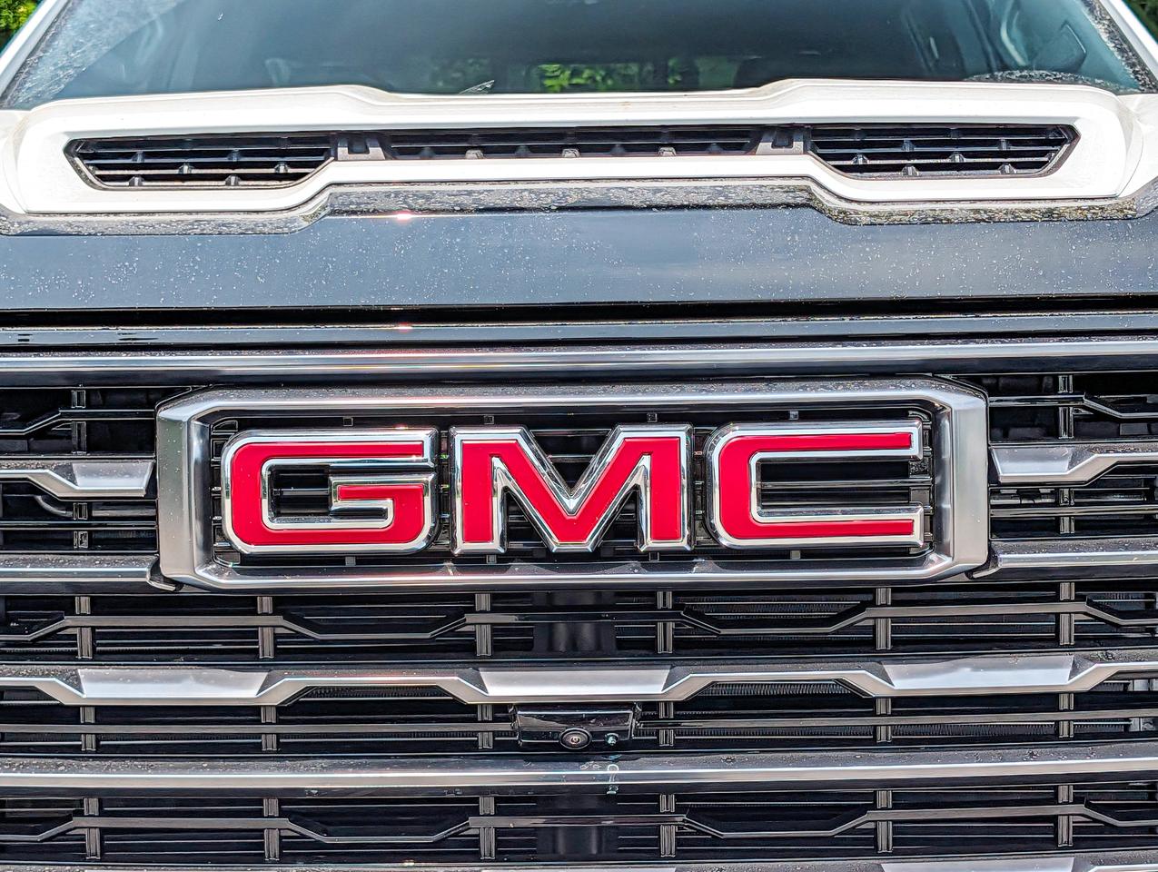 2026 GMC SIERRA 2500HD AT4 Photo