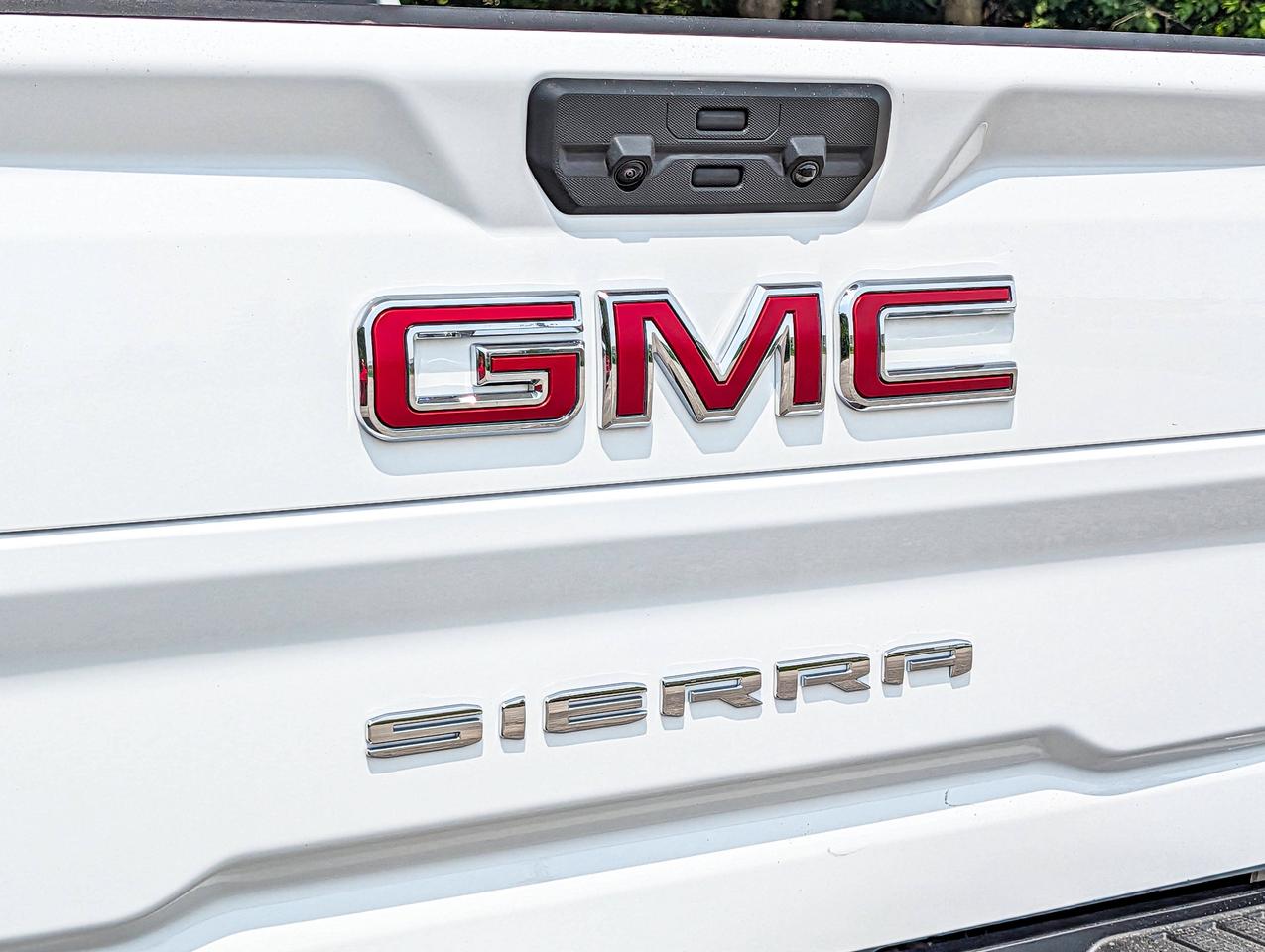 2026 GMC SIERRA 2500HD AT4 Photo