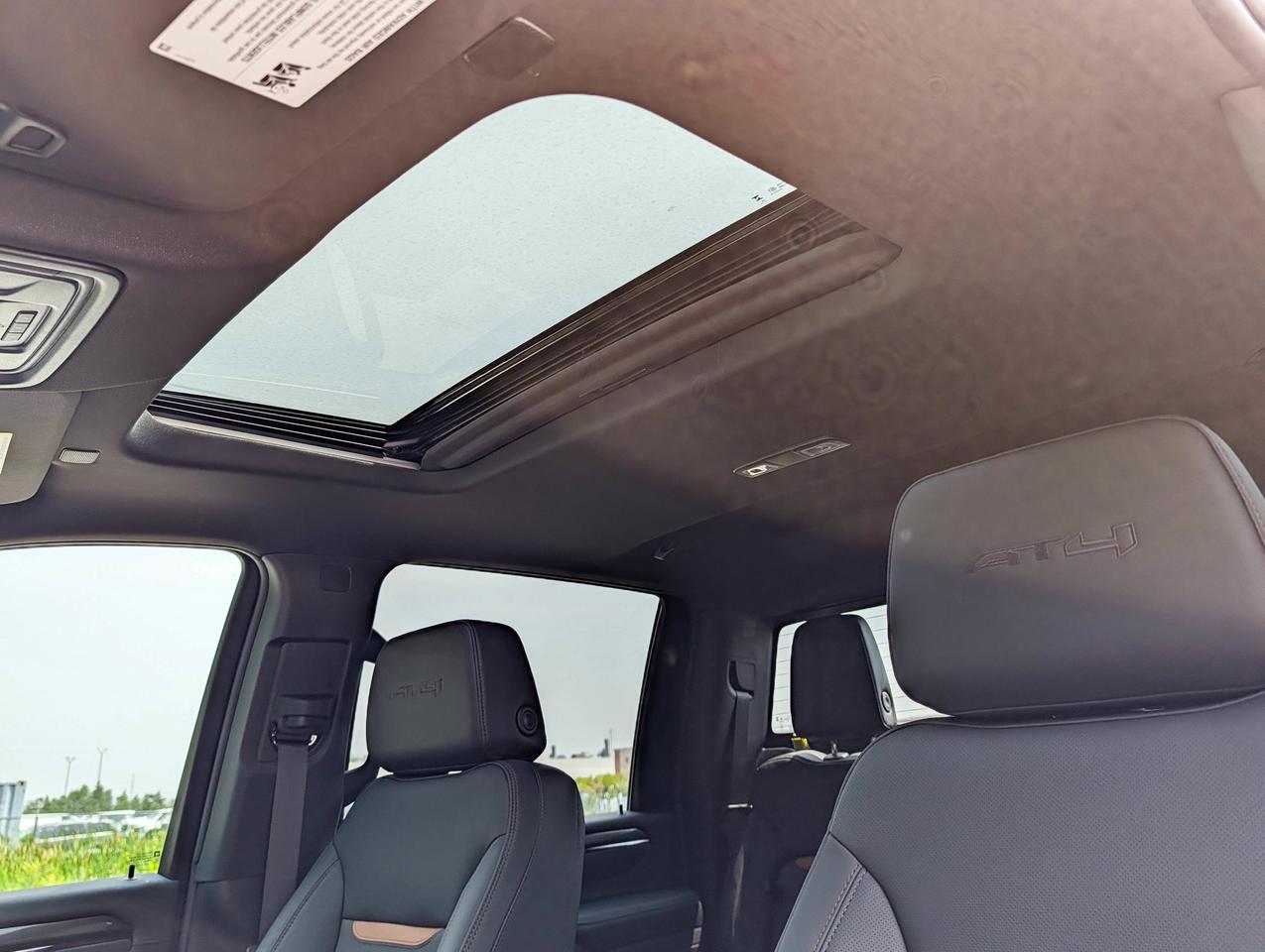 2026 GMC SIERRA 2500HD AT4 Photo