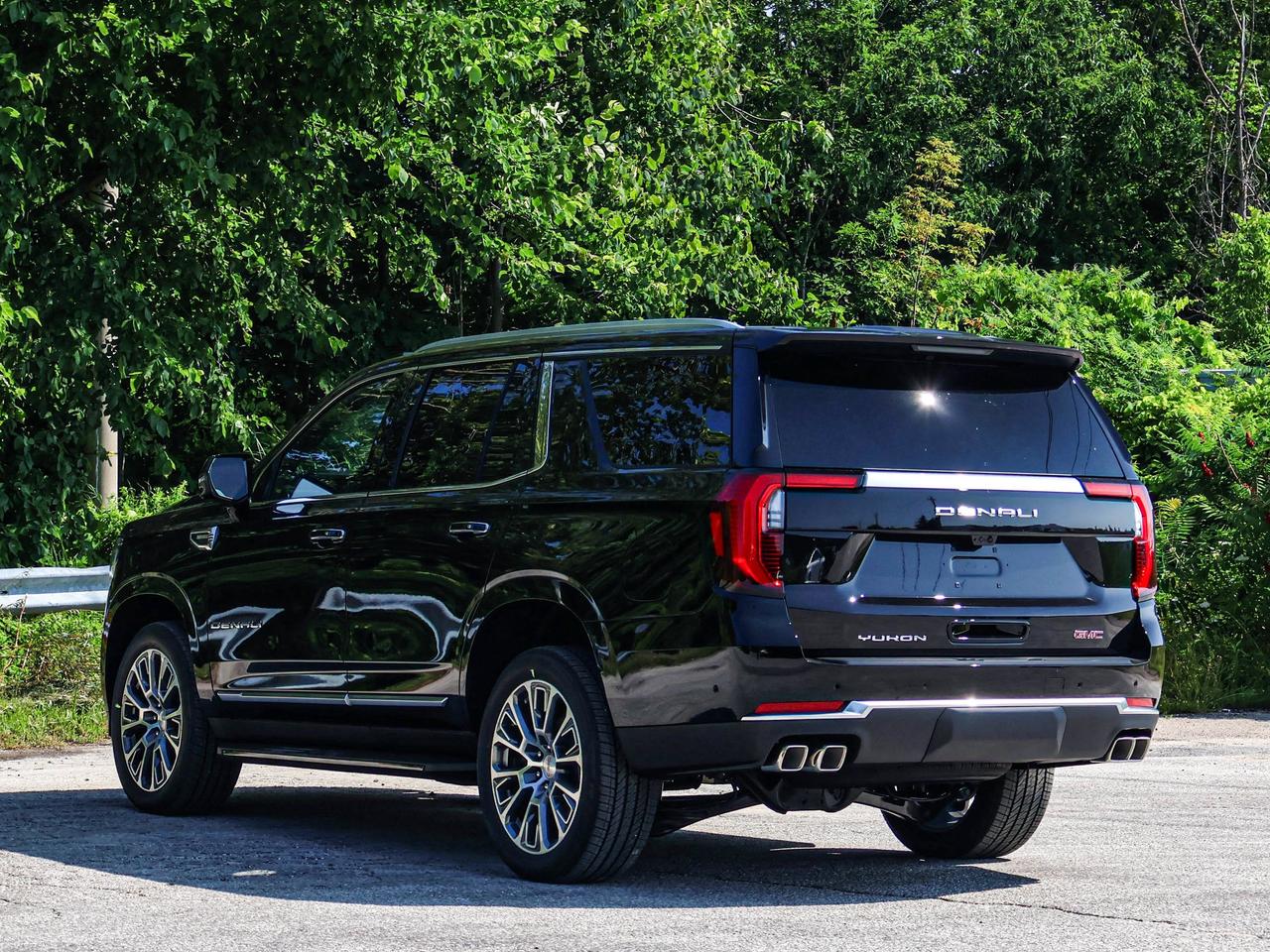 2026 GMC Yukon Denali Photo