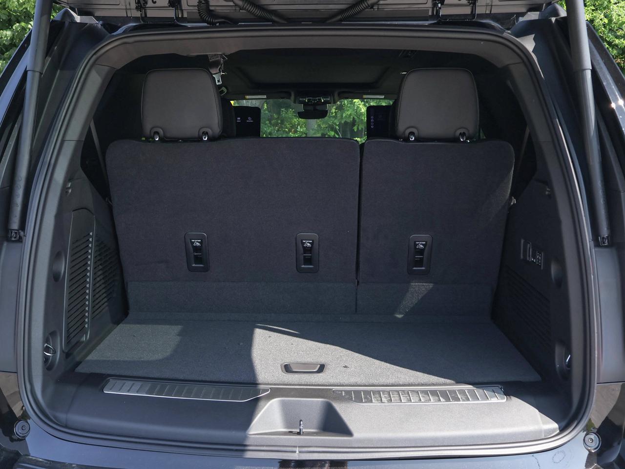 2026 GMC Yukon Denali Photo