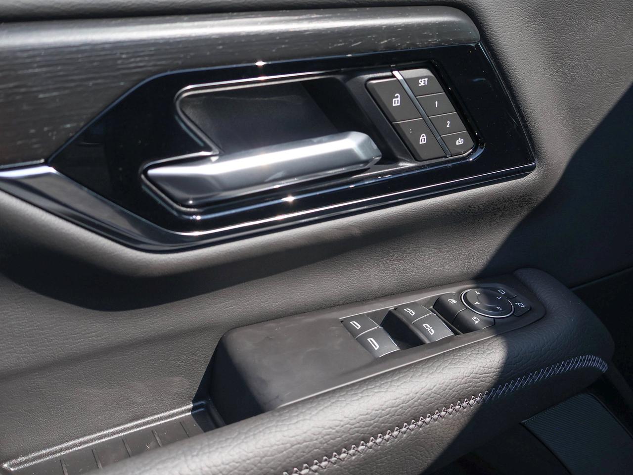 2026 GMC Yukon Denali Photo