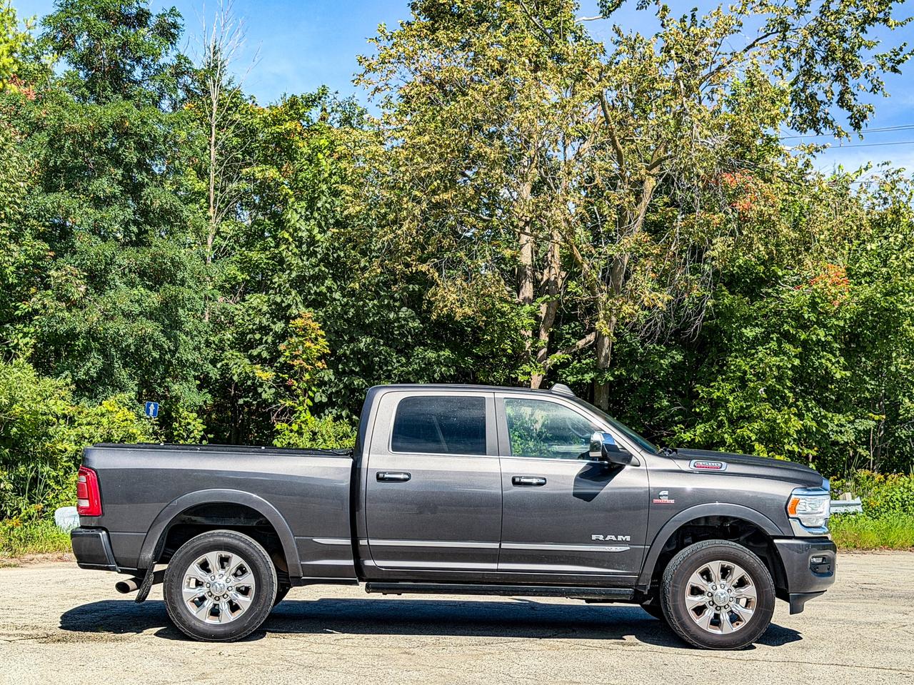 2020 RAM 3500 Limited Photo