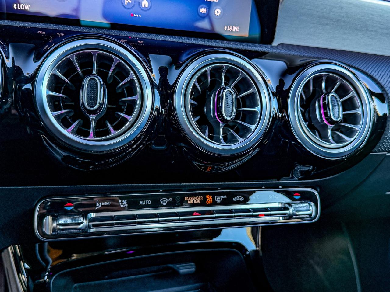 2025 Mercedes-Benz CLA 250 Photo