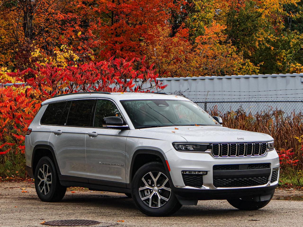 2024 Jeep Grand Cherokee L Limited Photo5