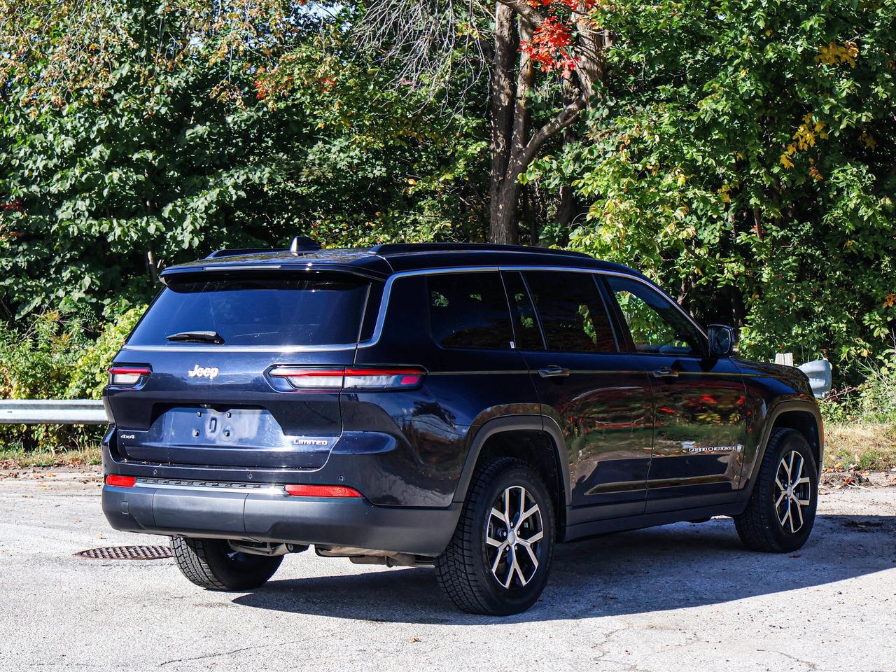 2024 Jeep Grand Cherokee L Limited Photo