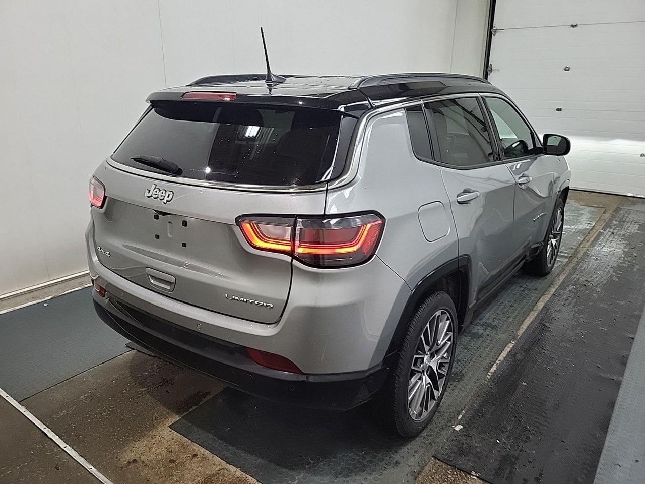 2024 Jeep Compass Limited 4X4 Photo
