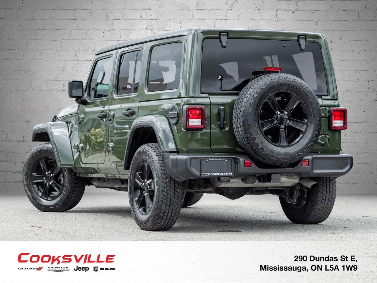 2023 Jeep WRANGLER UNLIMITED Sahara Photo