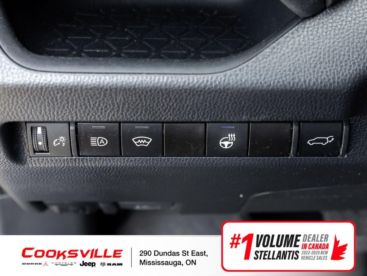 2024 Toyota RAV4 XLE AWD Photo
