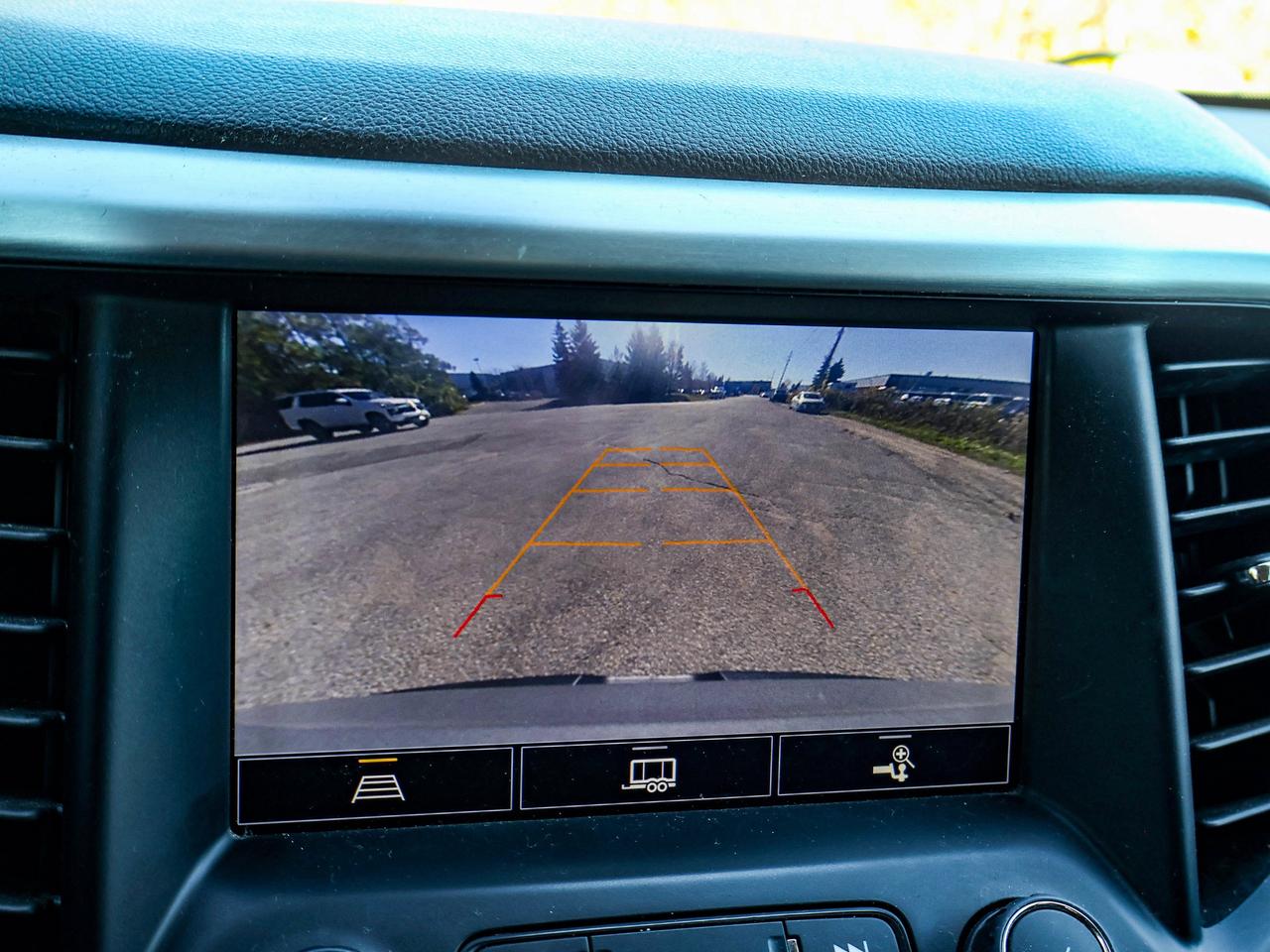 2023 GMC Acadia SLE Photo