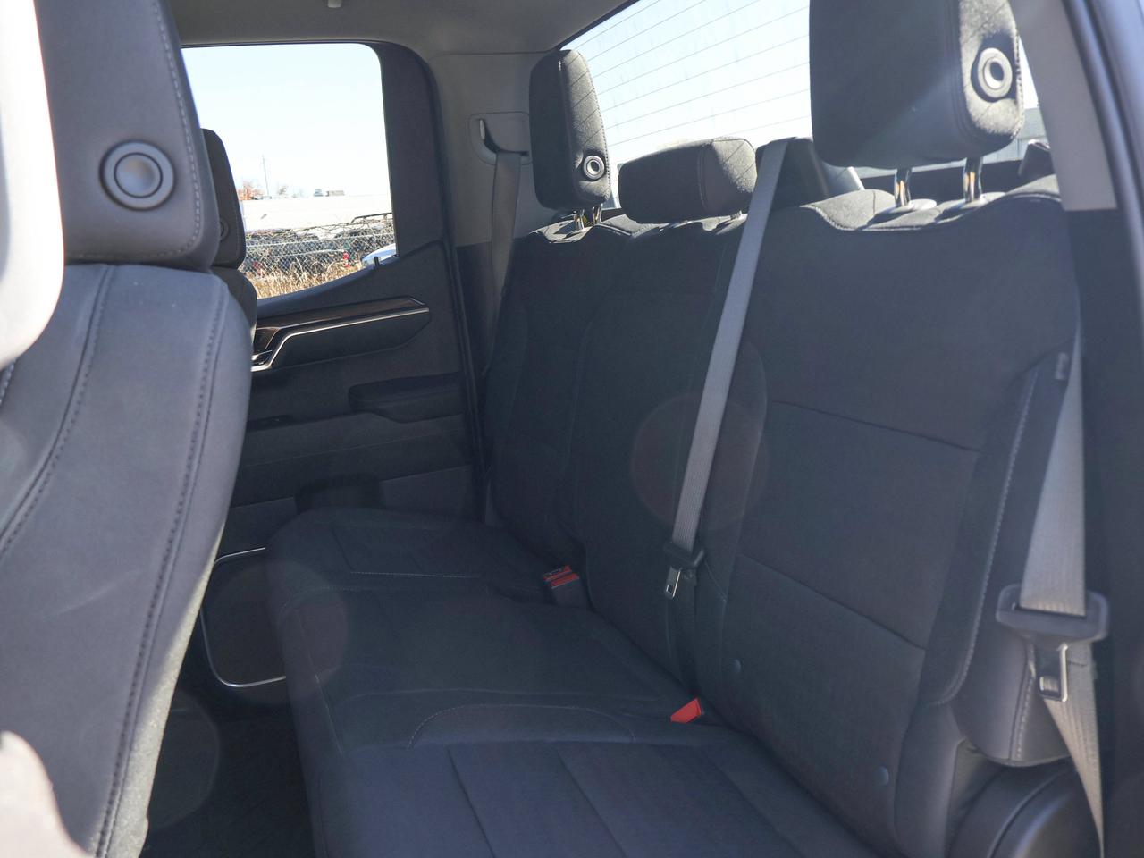 2024 Chevrolet Silverado 1500 RST Photo