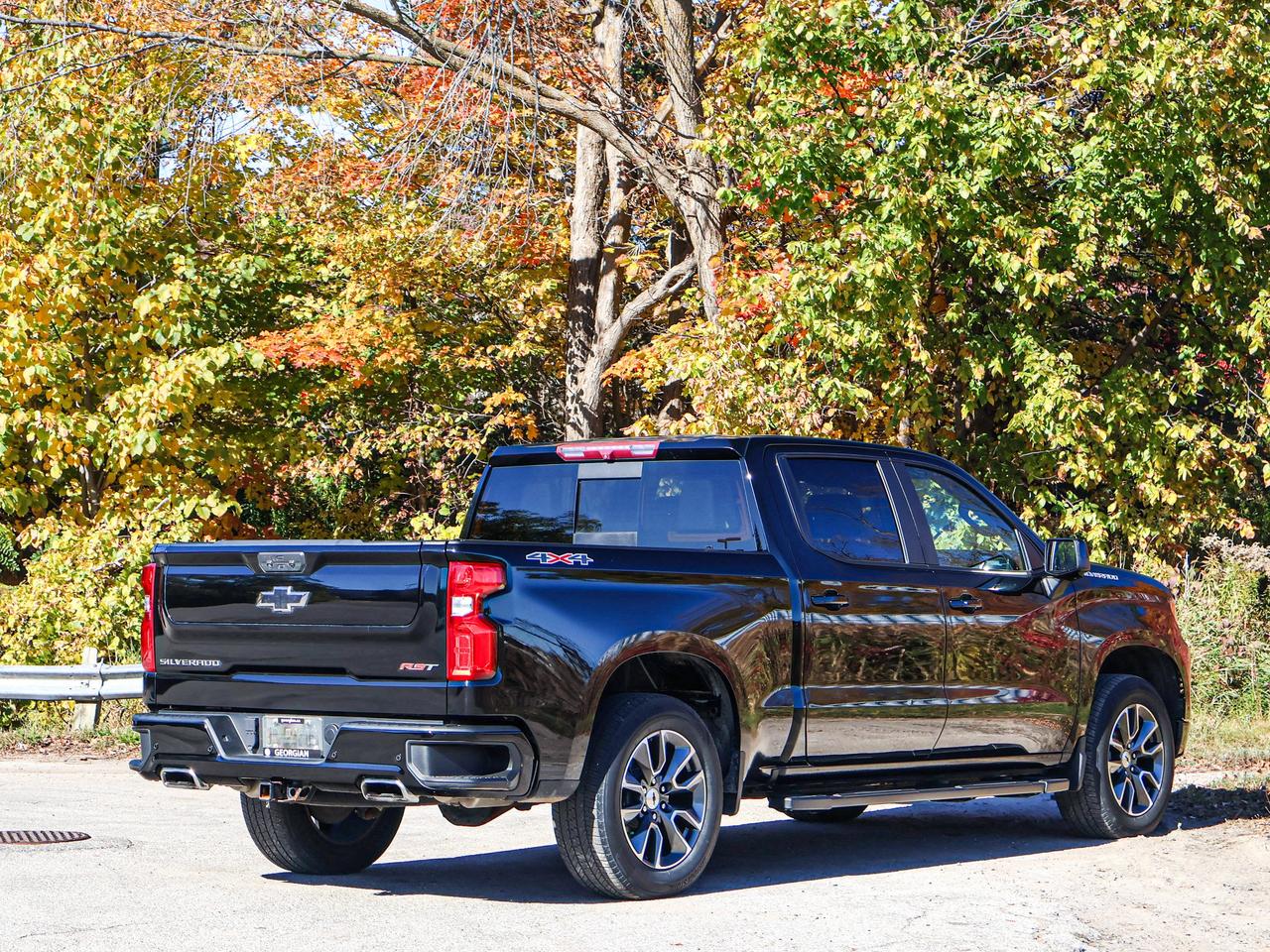 2022 Chevrolet Silverado 1500 RST Photo