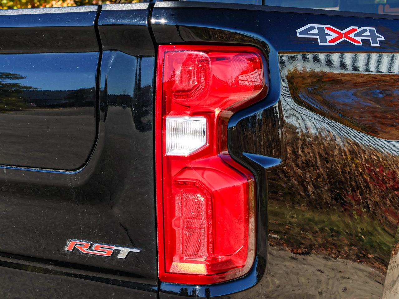 2022 Chevrolet Silverado 1500 RST Photo
