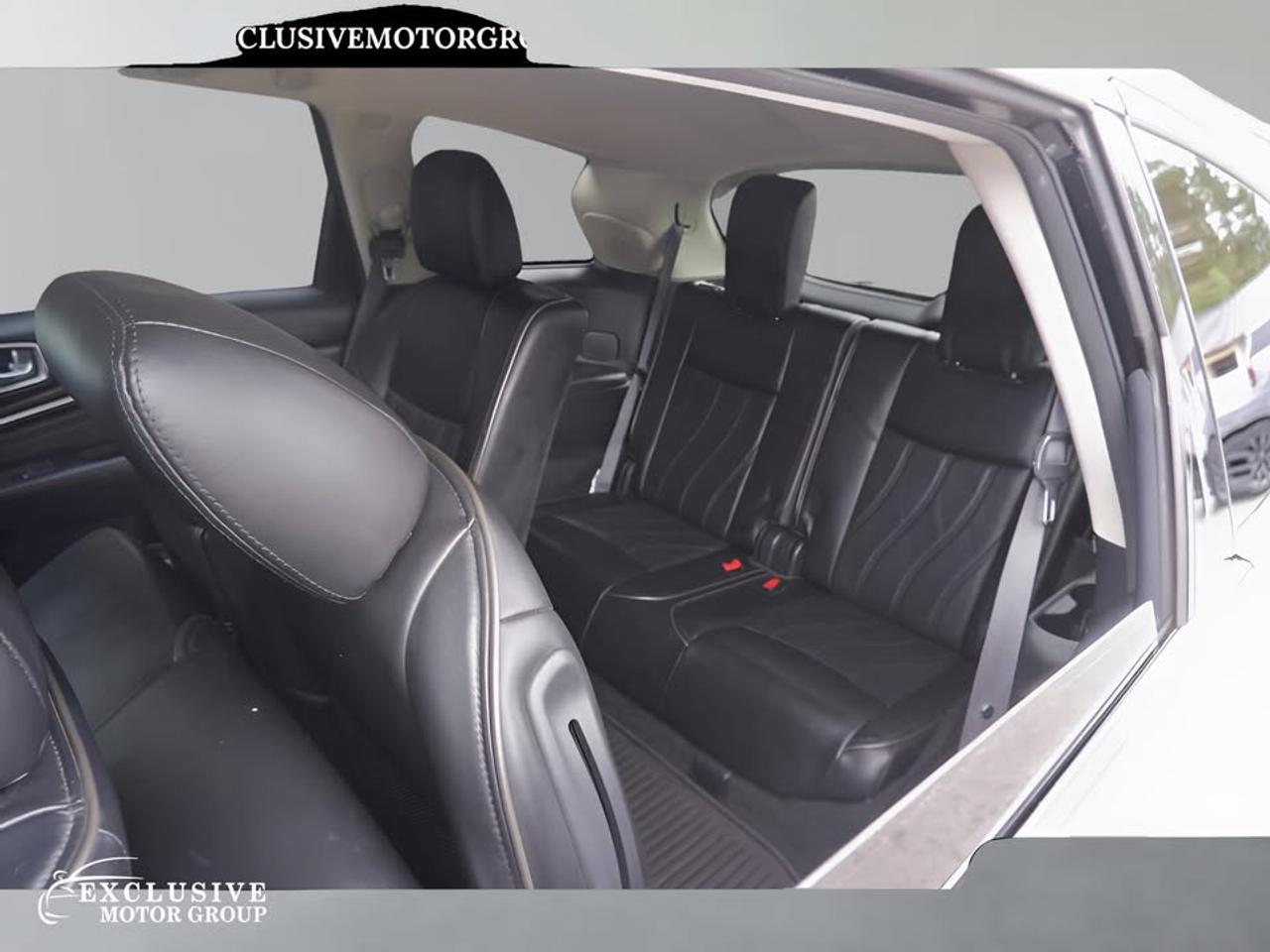2015 Infiniti QX60  - Photo #12