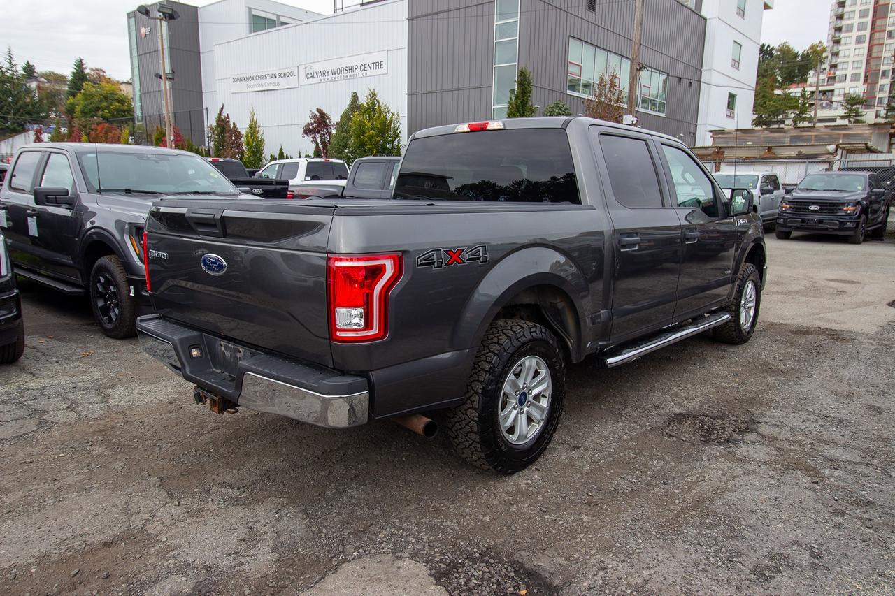 2015 Ford F-150 4WD SUPERCREW 145" XLT Photo4