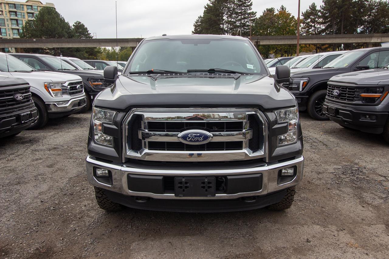 2015 Ford F-150 4WD SUPERCREW 145" XLT Photo2