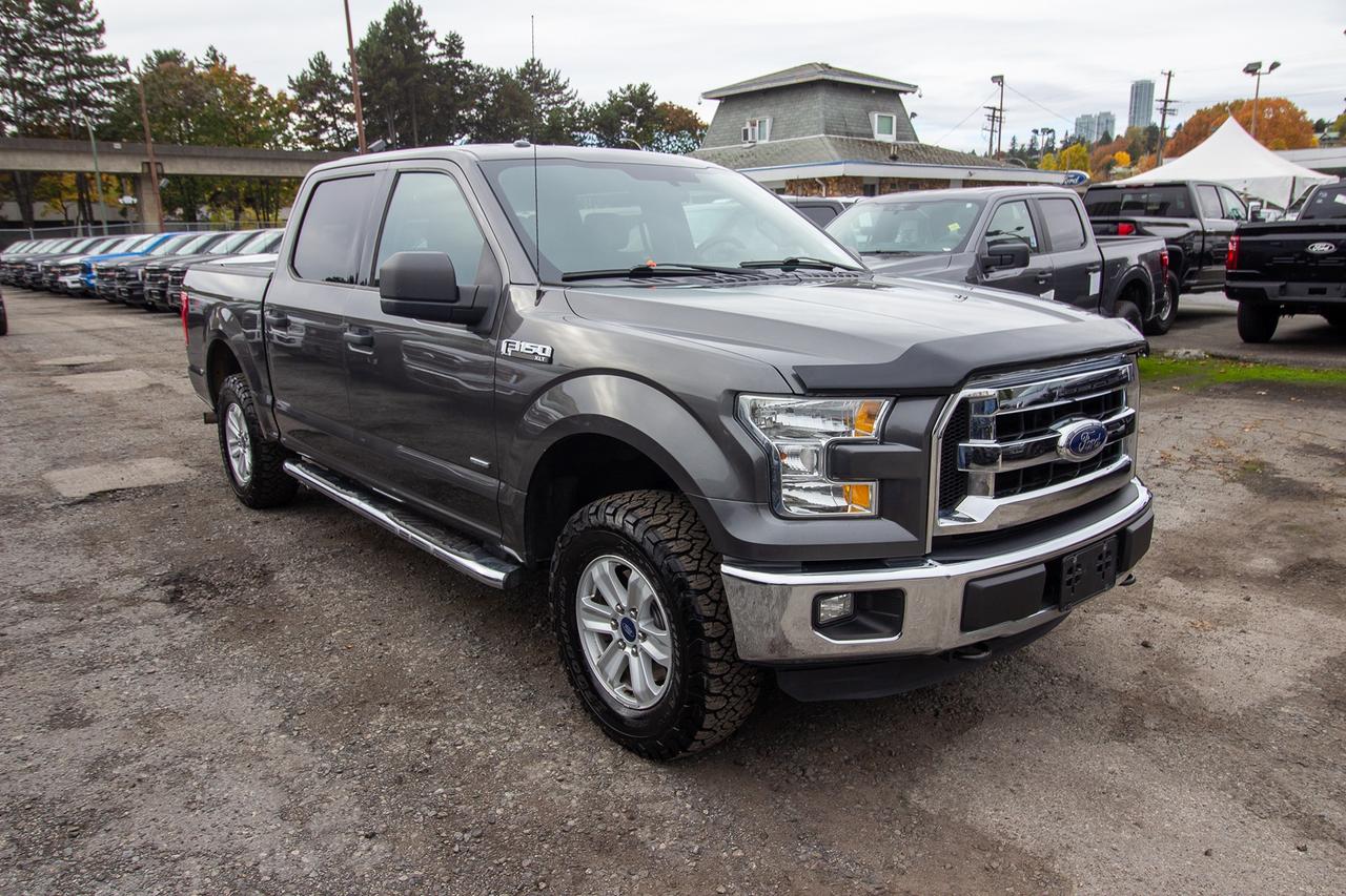 2015 Ford F-150 4WD SUPERCREW 145" XLT Photo3