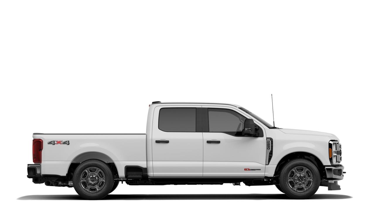 2027 Ford F-250 XLT Crew Cab 4x4 Photo4