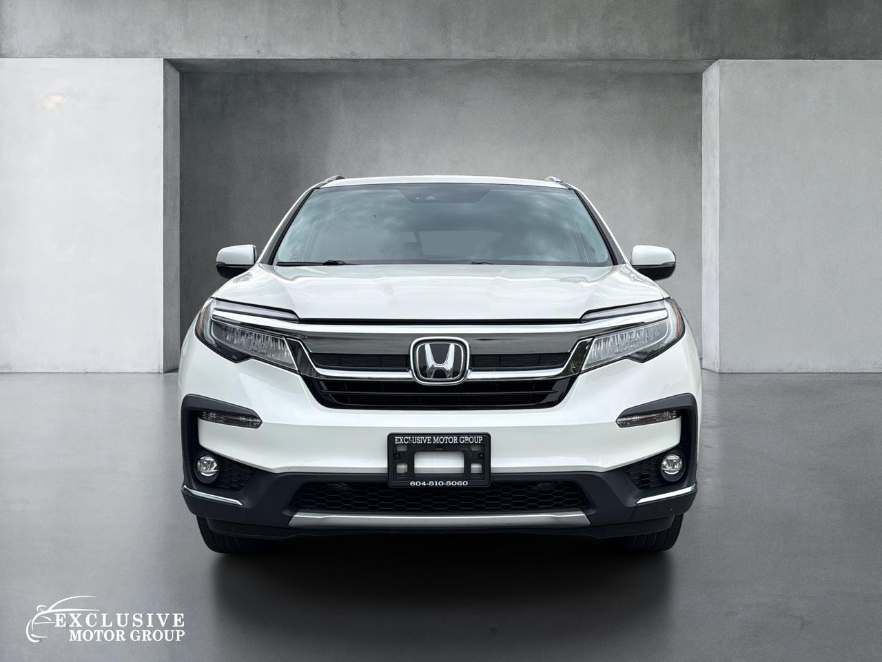 2019 Honda Pilot Touring 7-Passenger - Photo #2