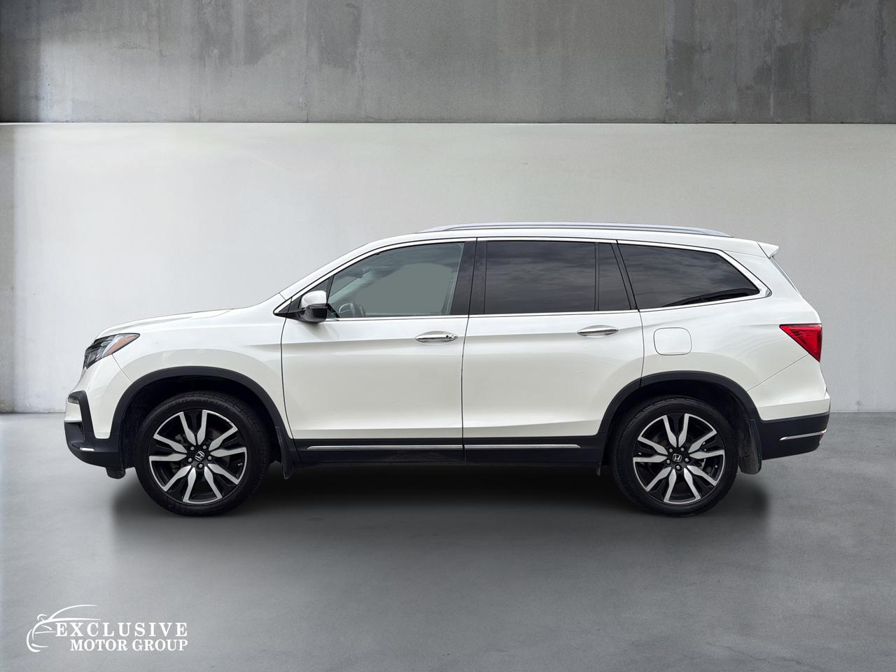 2019 Honda Pilot Touring 7-Passenger Photo