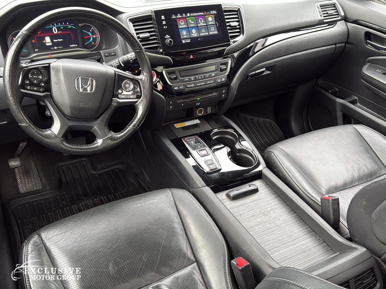 2019 Honda Pilot Touring 7-Passenger - Photo #12