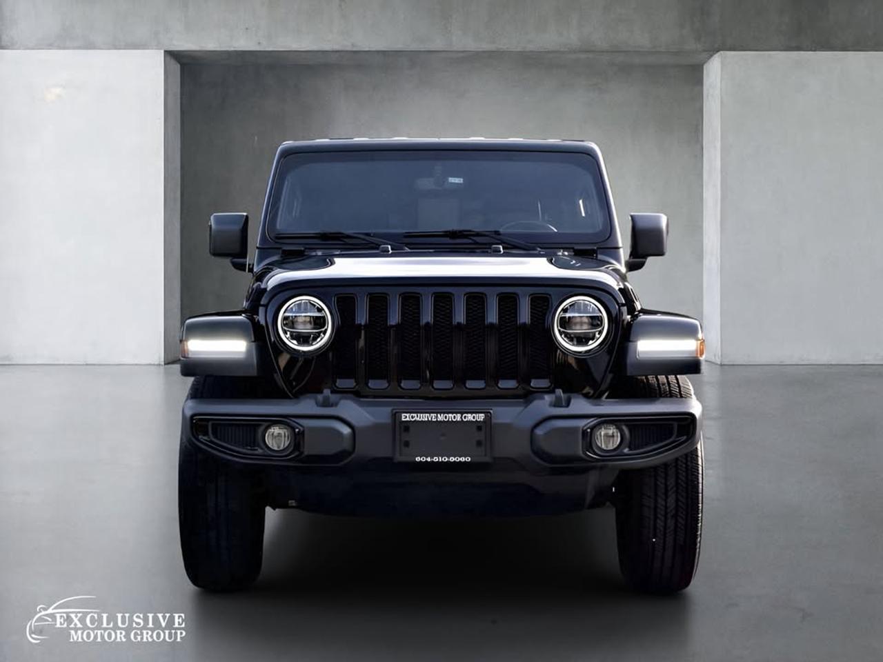 2020 Jeep Wrangler Sahara Altitude Photo