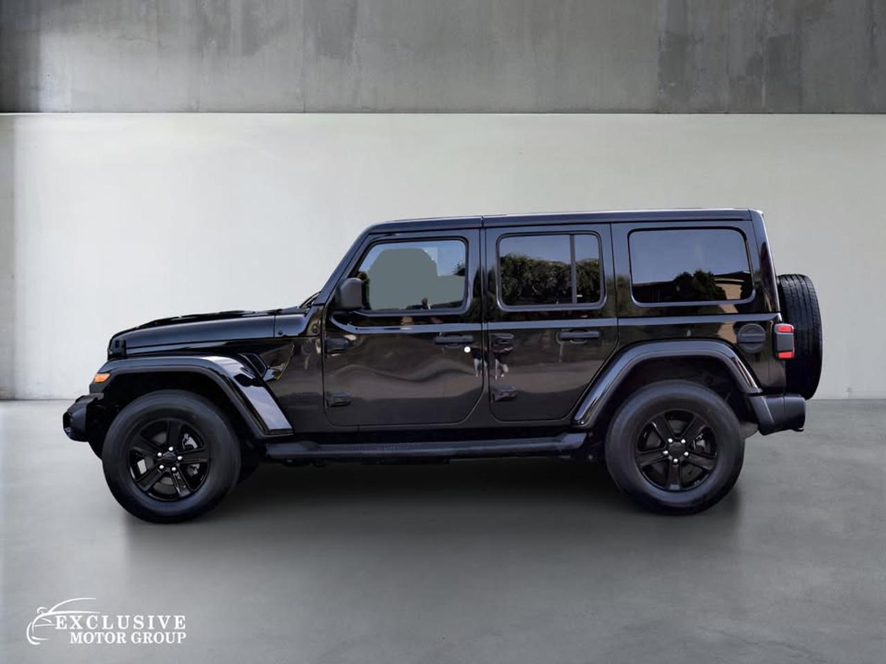 2020 Jeep Wrangler Sahara Altitude Photo