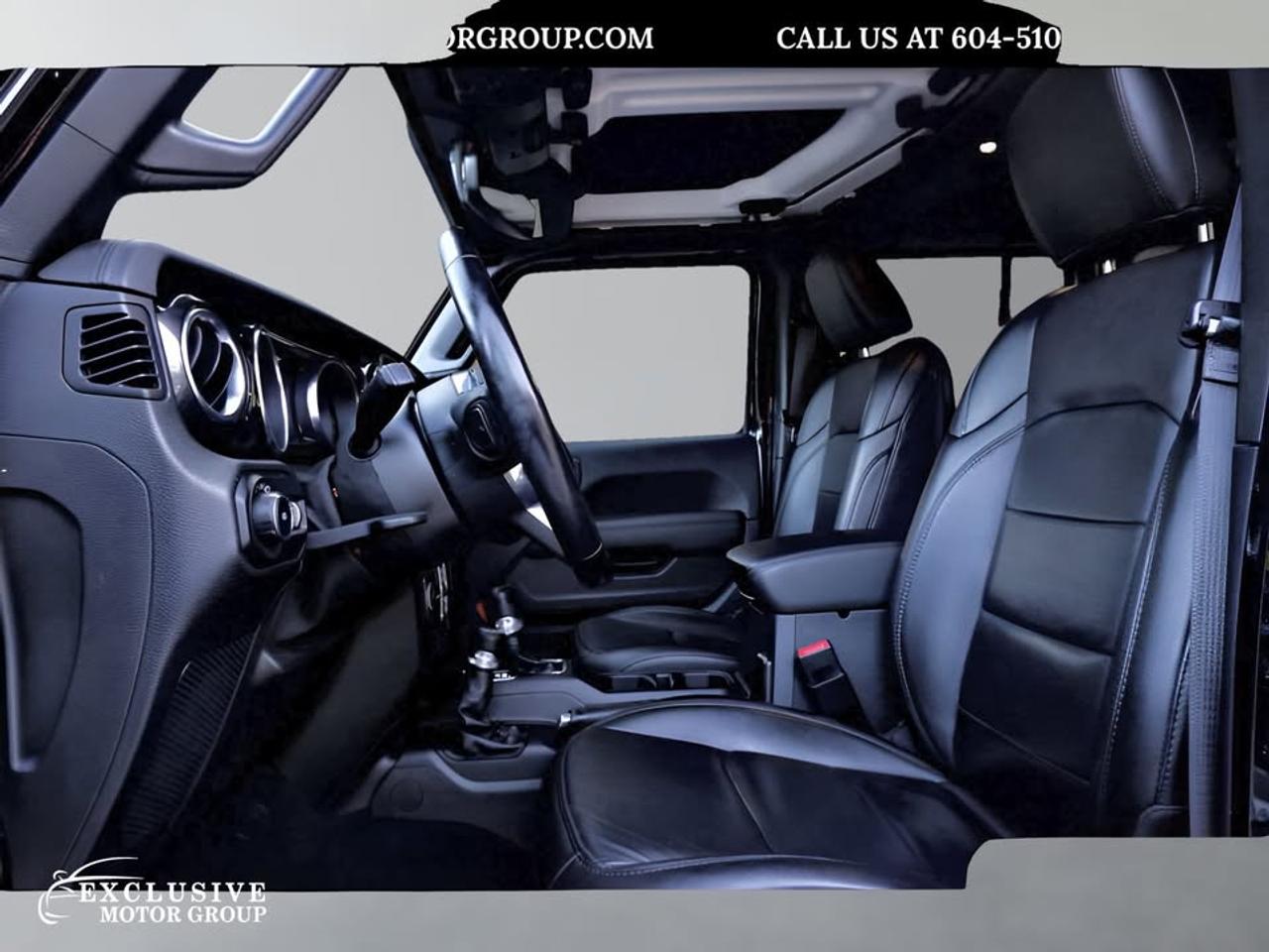 2020 Jeep Wrangler Sahara Altitude Photo