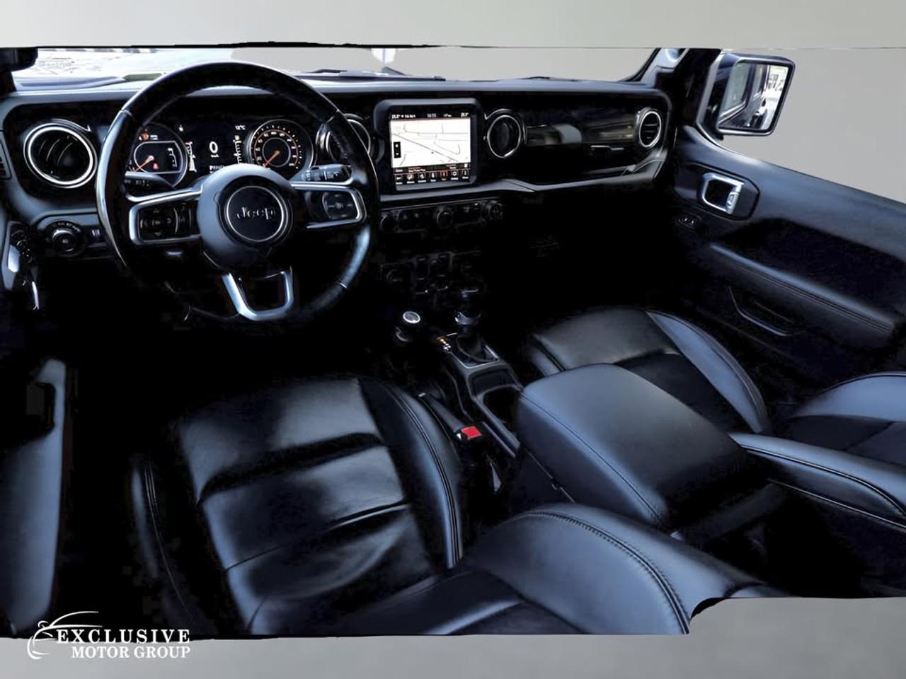 2020 Jeep Wrangler Sahara Altitude Photo