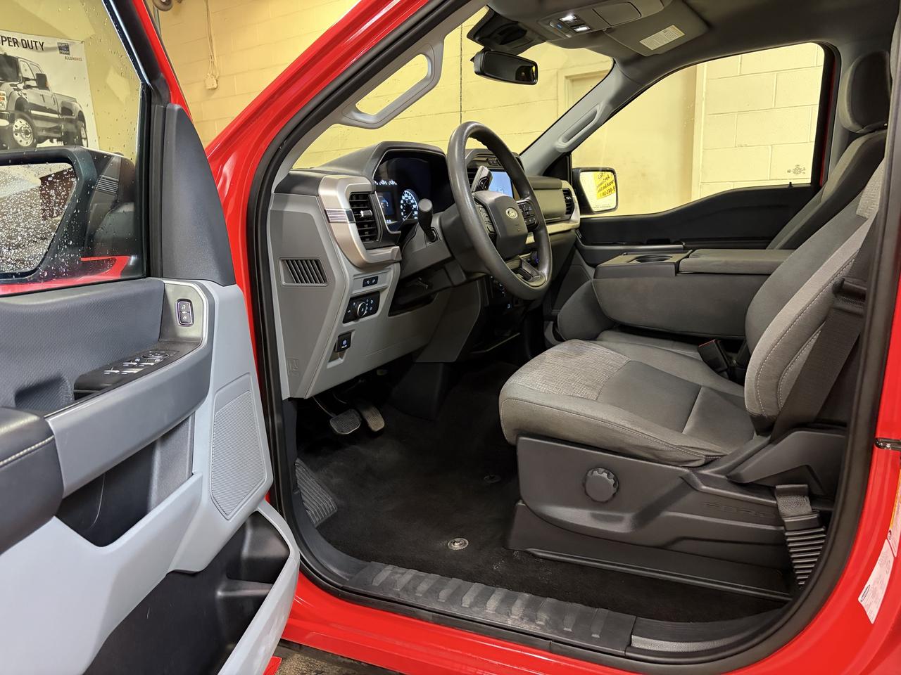 2022 Ford F-150 XLT Photo