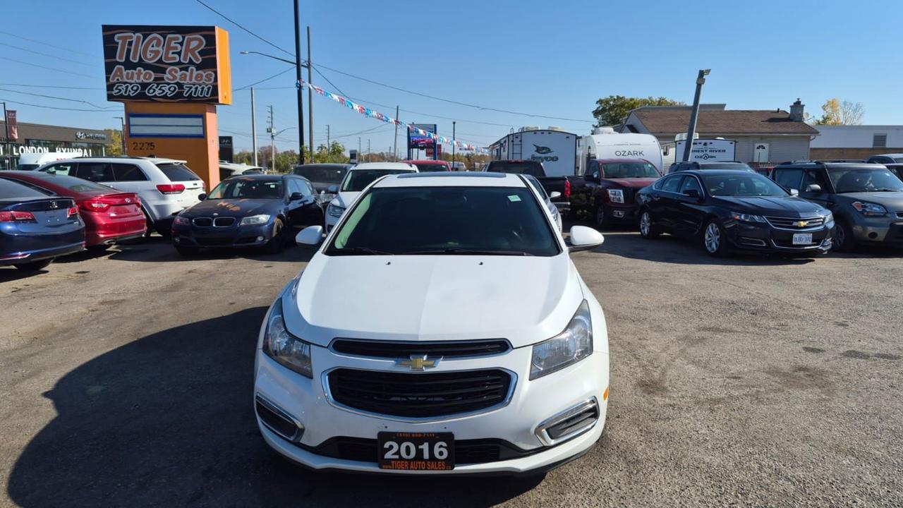 2016 Chevrolet Cruze LT, NAVI, LEATHER, SUNROOF, AUTO, ONLY 109KM, CERT Photo