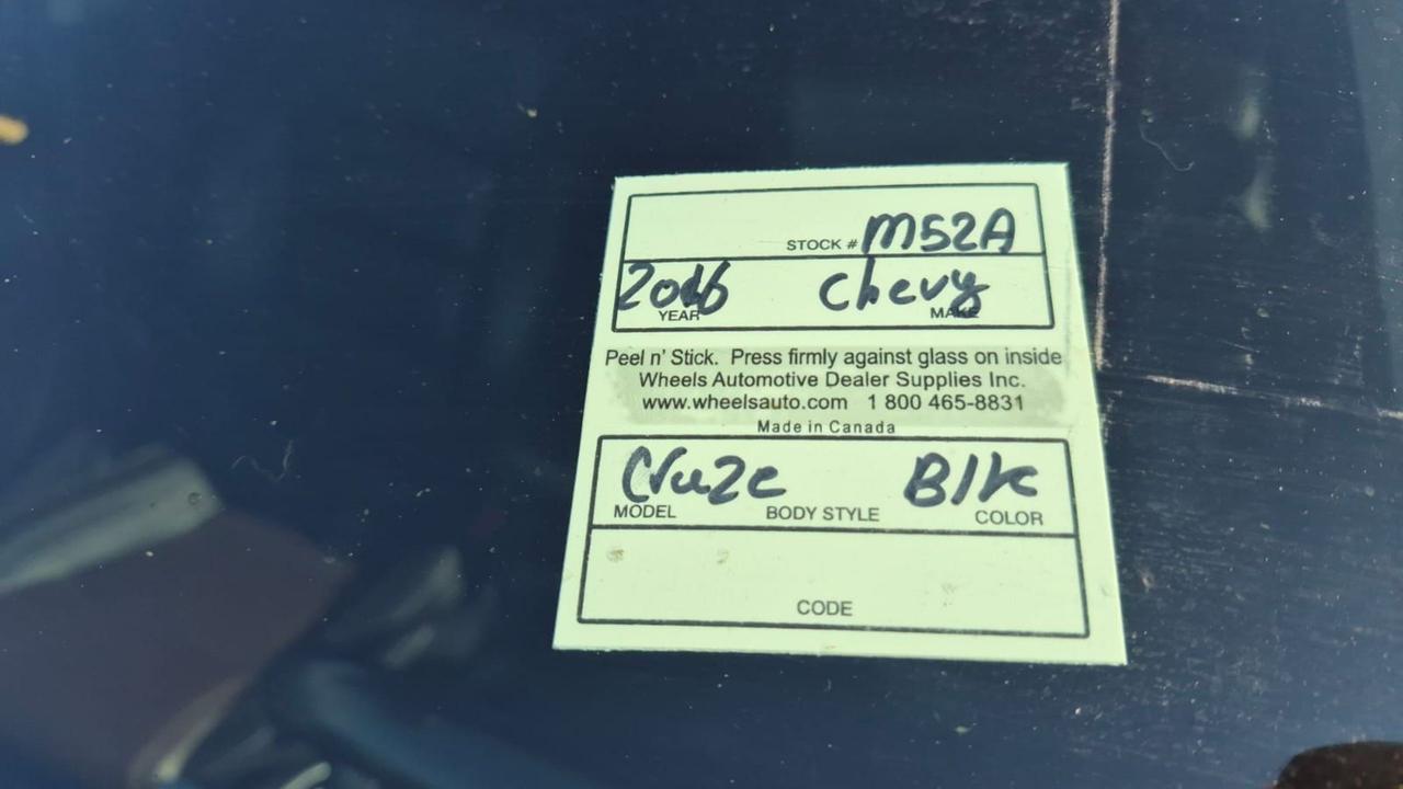 2016 Chevrolet Cruze LT, NAVI, LEATHER, SUNROOF, AUTO, ONLY 109KM, CERT Photo