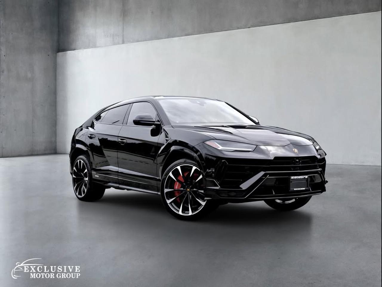 2023 Lamborghini Urus S - Photo #3