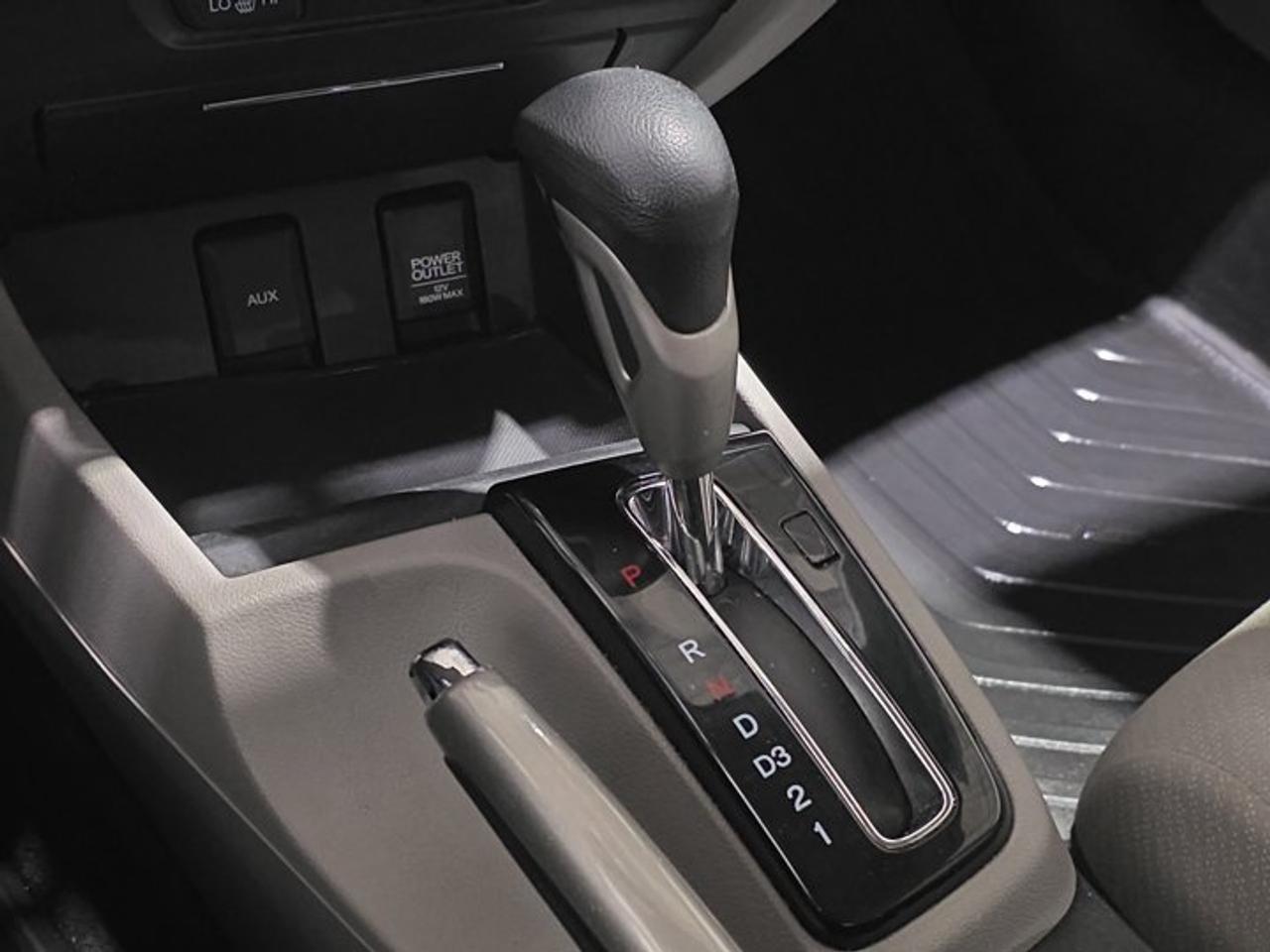 2013 Honda Civic LX Photo