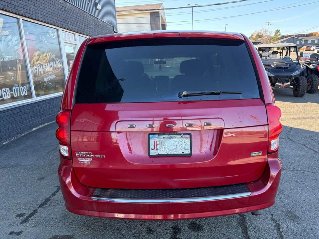 2013 Dodge Grand Caravan SE - Photo #4