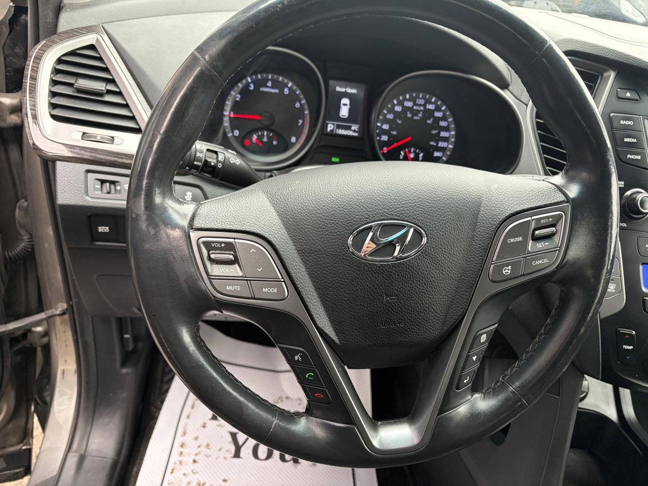 2016 Hyundai Santa Fe Sport 2.4 AWD Photo