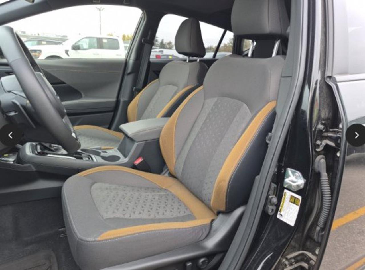 2024 Subaru XV Crosstrek Onyx AWD | Heated Seats + Steering | Sunroof | Adaptive Cruise Control | Lane Keep Assist and More ! Photo2