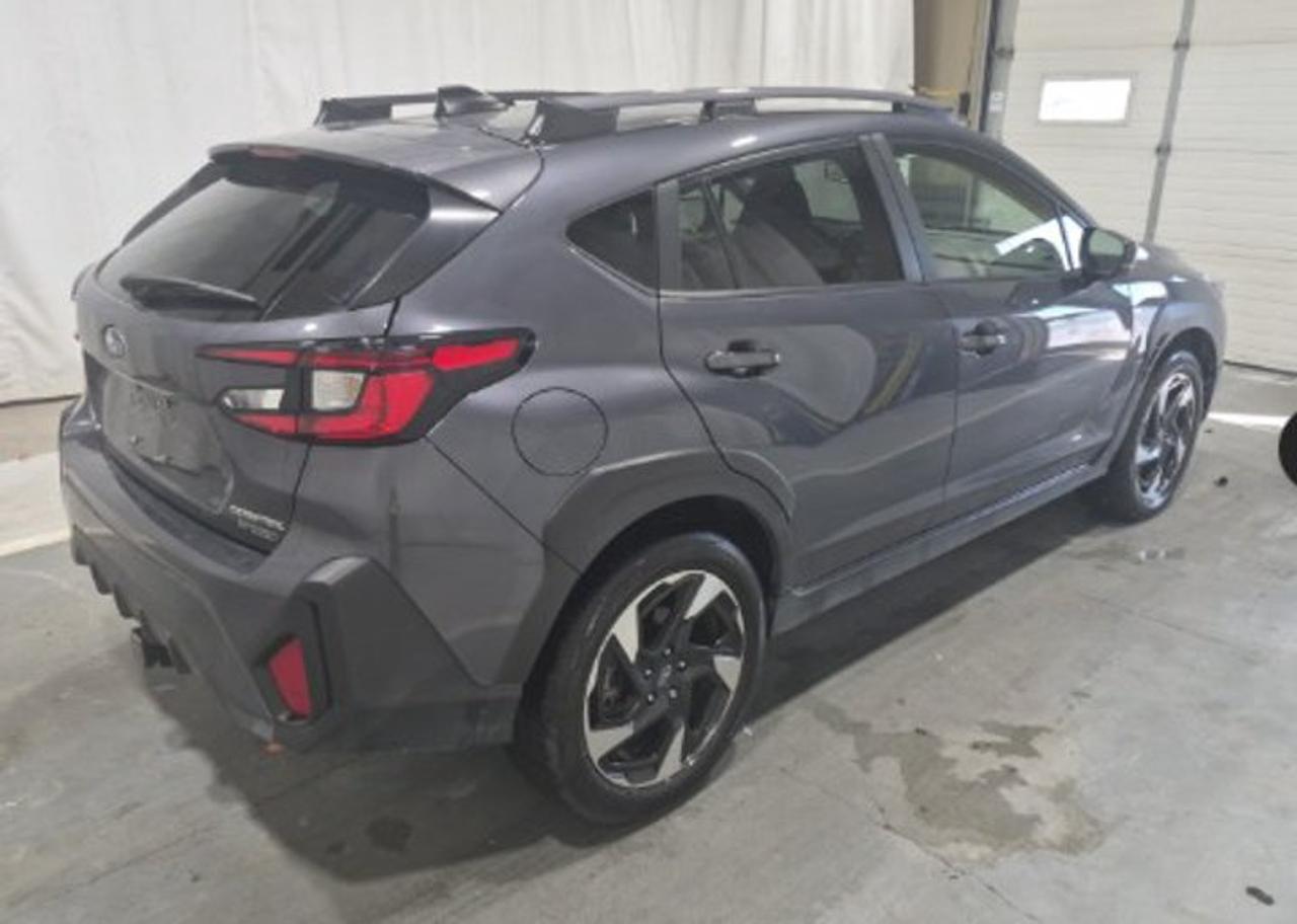 2025 Subaru XV Crosstrek Limited AWD | Leather | Sunroof | Nav | Adaptive Cruise | Heated Wheel + Seats | CarPlay and More ! Photo