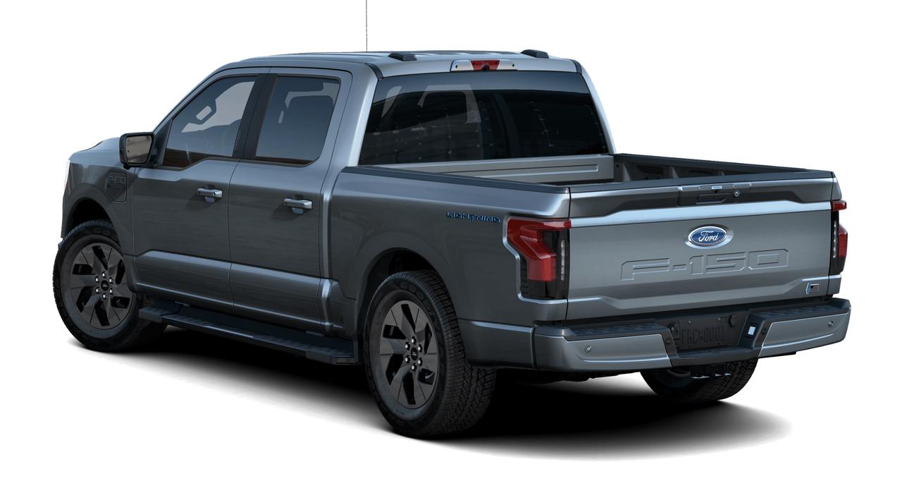 2023 Ford F-150 XLT 4WD SuperCrew 5.5' Box Photo1
