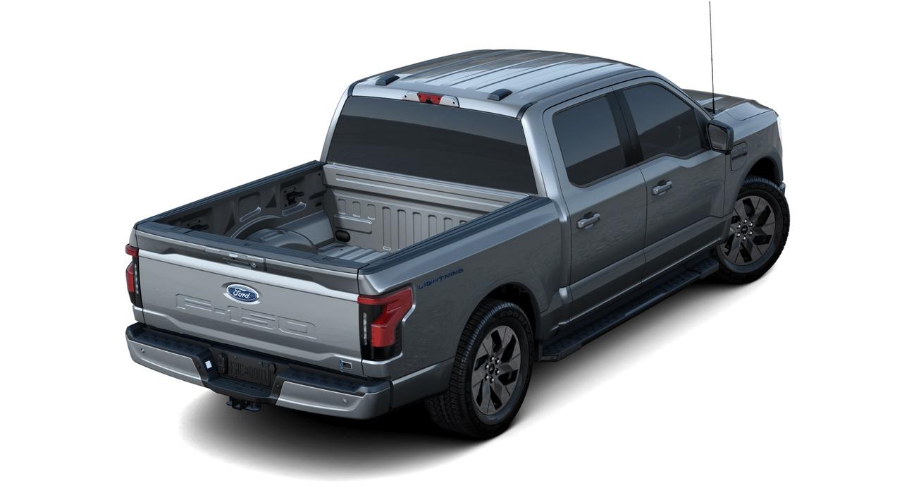 2023 Ford F-150 XLT 4WD SuperCrew 5.5' Box Photo2