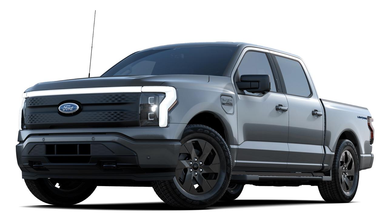 2023 Ford F-150 XLT 4WD SuperCrew 5.5' Box Photo0