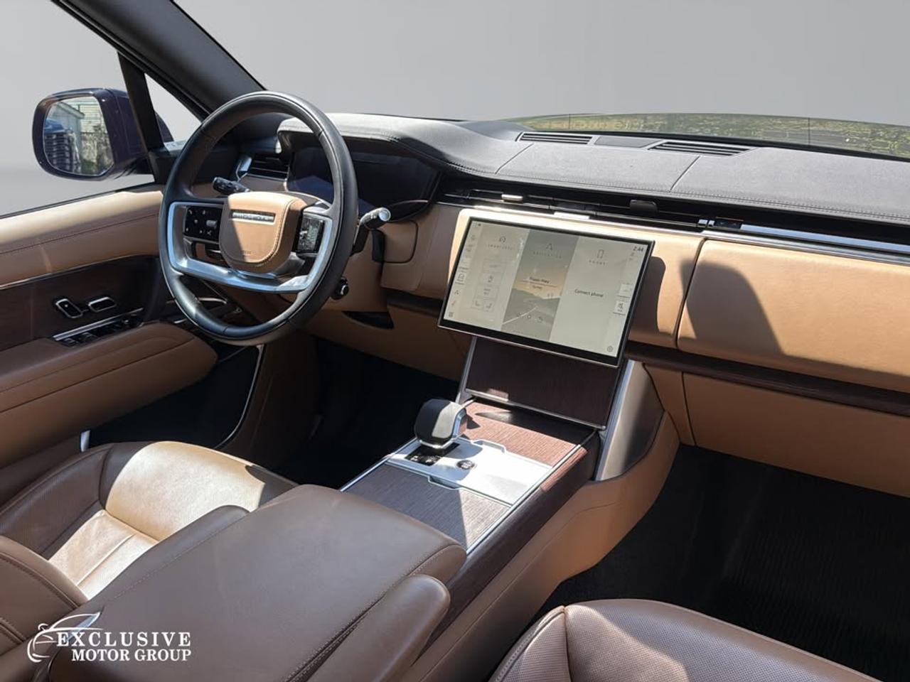 2024 Land Rover Range Rover SE Photo