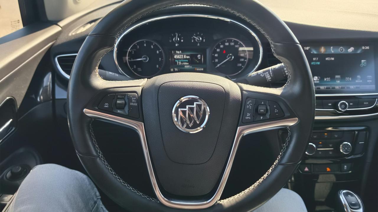 2018 Buick Encore PREFERRED / CRUISE / BLUETOOTH / PWR SEAT / LOW KM Photo